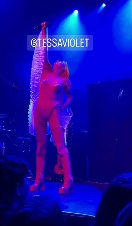 Tessa Violet porn actress picture