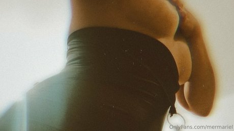 mermariel pretty model img