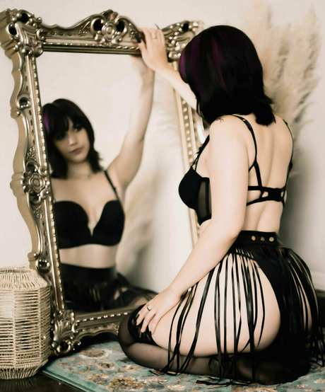 Hexbabe420 porn actress img