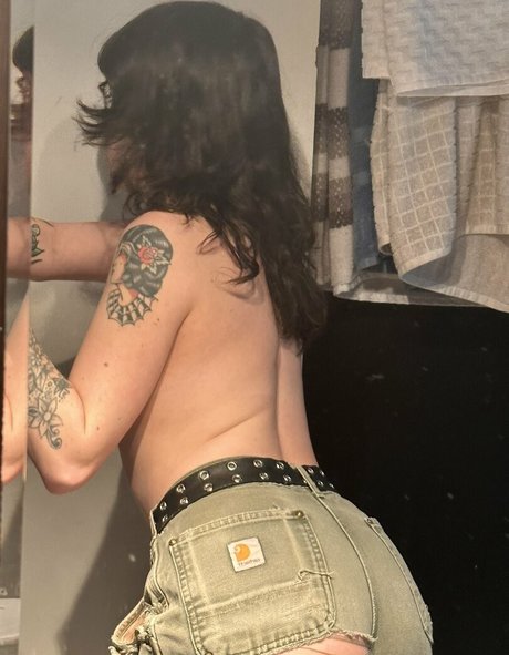 Strawberry bb adult model images