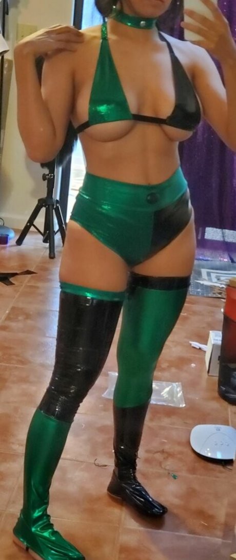 mature asian onlyfans adult images