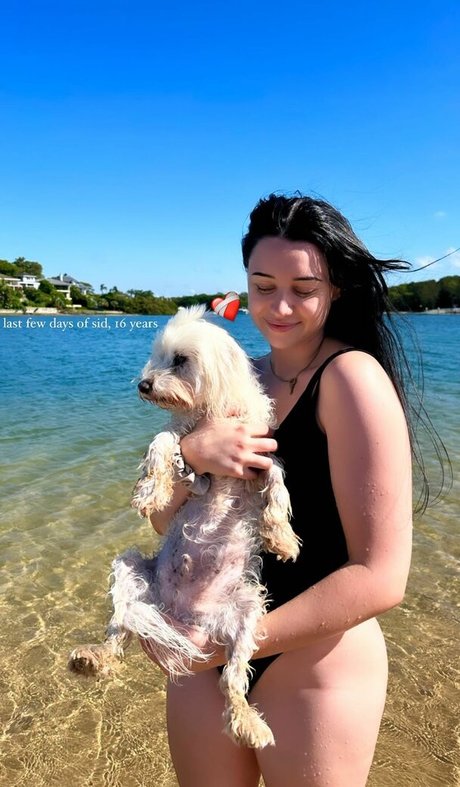 LivBev beautiful actress pictures