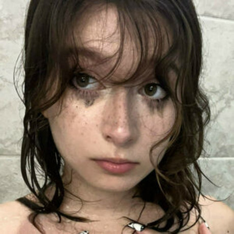 Alyssa Alessio Quick model image