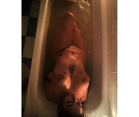 fantasyani pretty pornstar images