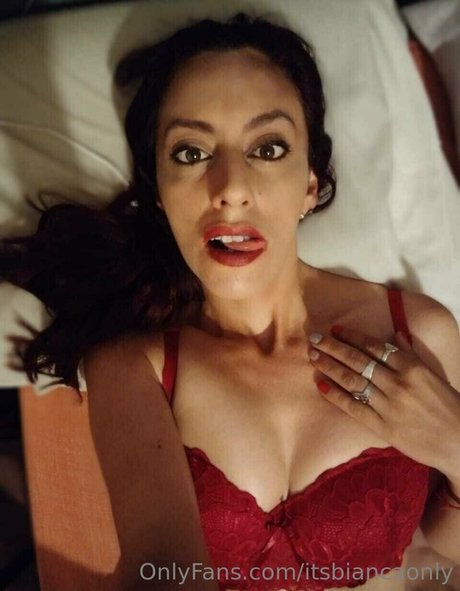 itsbiancaonly model nude archive