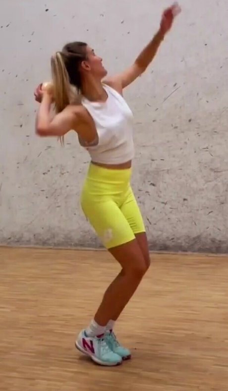 Eugenie Genie Bouchard hd model pics