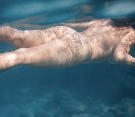 Bigttwaifu model adult gallery