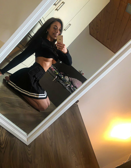 Sabrisse Quick model image