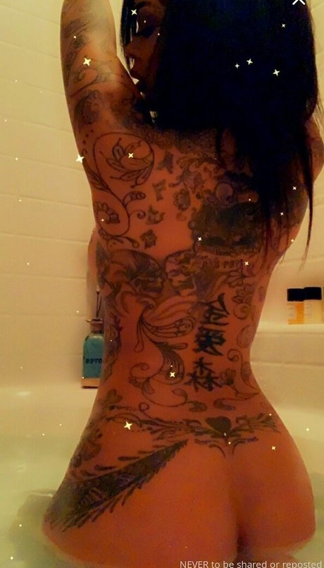 Amanda McNair free model galleries