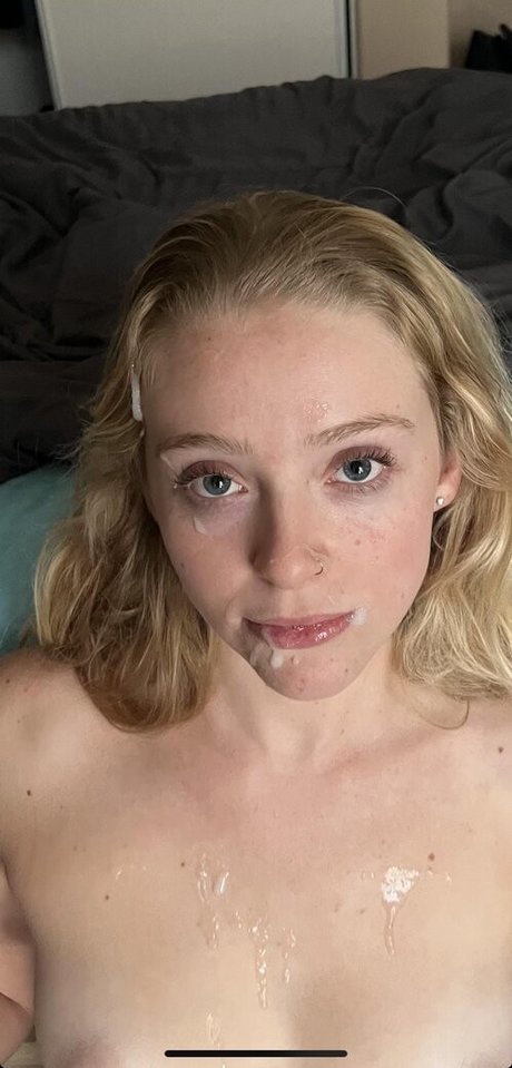 Sevilla Leuteneker beautiful actress photos