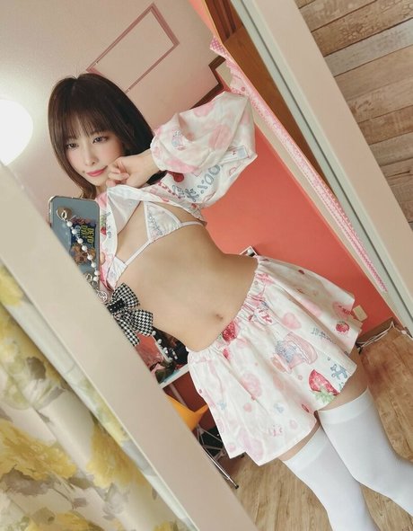 Misaco star beautiful photos