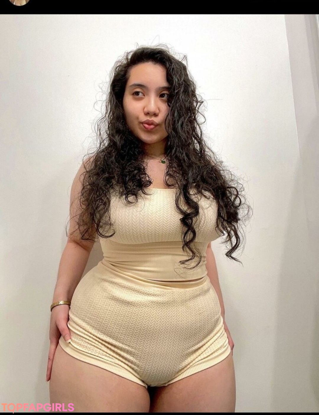 iokalissa top pornstar image