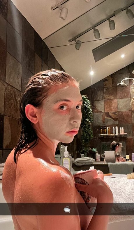 Salah Jeffries best actress galleries