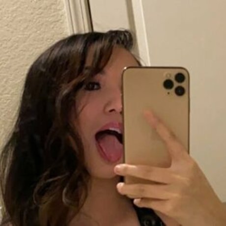 medicie pornographic model gallery