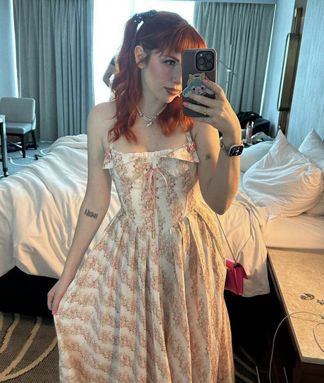 NotSaige pornstar pretty img