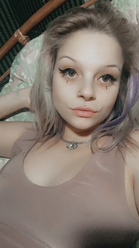 May May hot model images