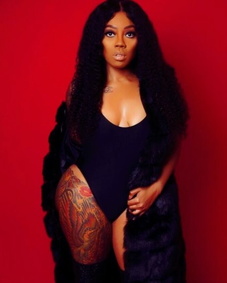 Ig og success Twitter OgSuccesss art model gallery