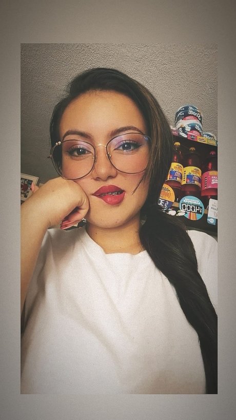 Natalia Mendez model beautiful photo