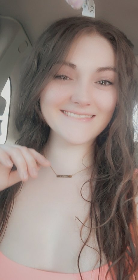 Crunk Cakes_ model sexy pictures