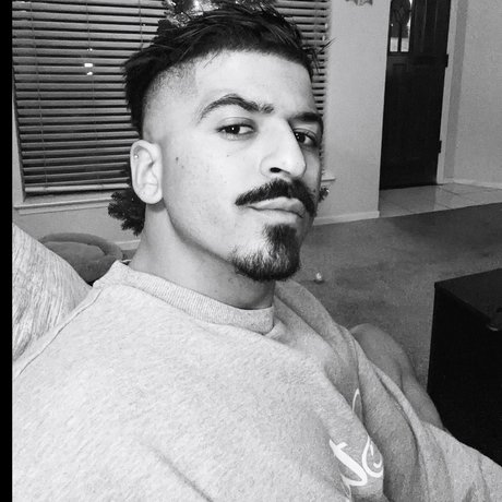 PAPI SWEETENER adult model photo