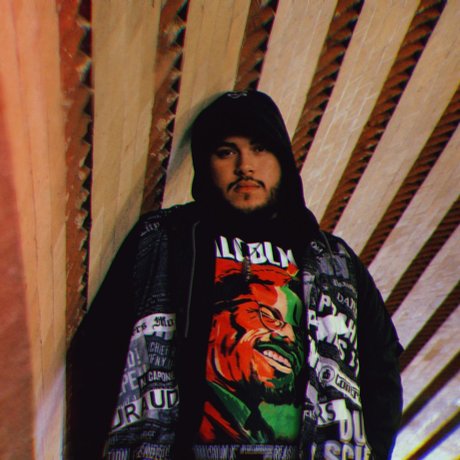 Papi Guapo star sexy images