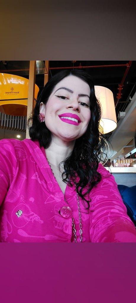 Paola Andrea Riveros naked star images