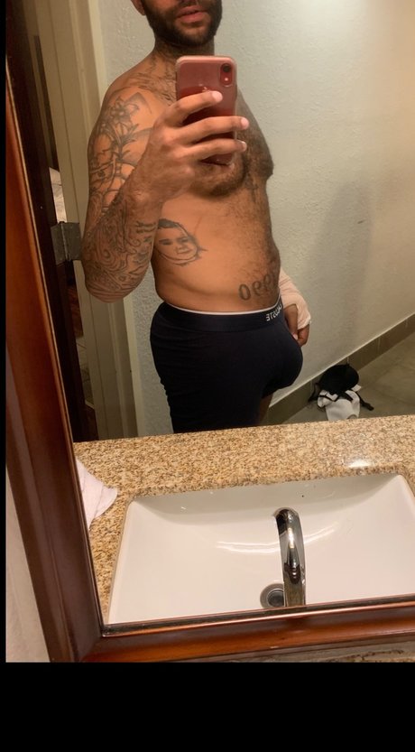 PalmerPack_ nude model img