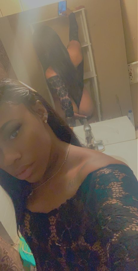 Drakk pretty model img