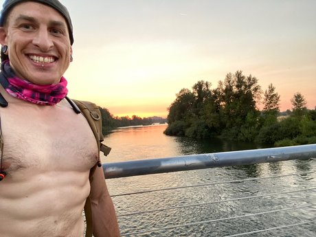 Bryan Ross exclusive model photo