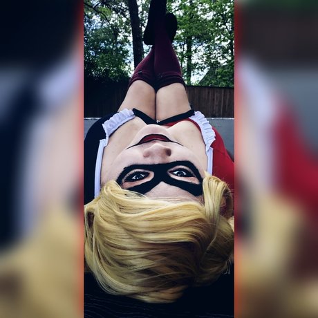 Precious Senpai model nude image