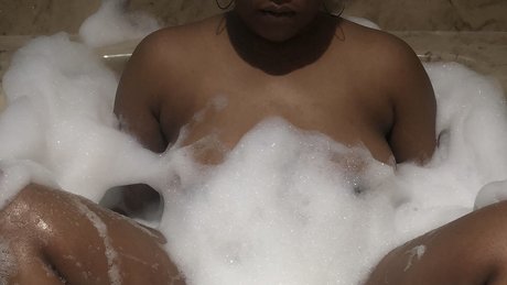 Poppi nice pornstar image