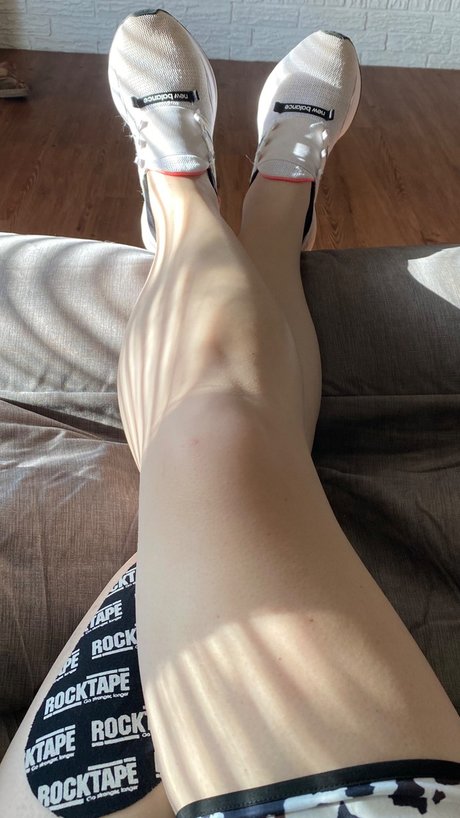 Rachelle Belle pornstar top pic