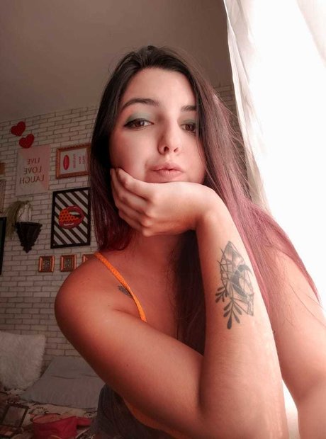 Pink Sheep Free star exclusive image