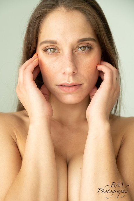 PureCanvas high quality star pictures