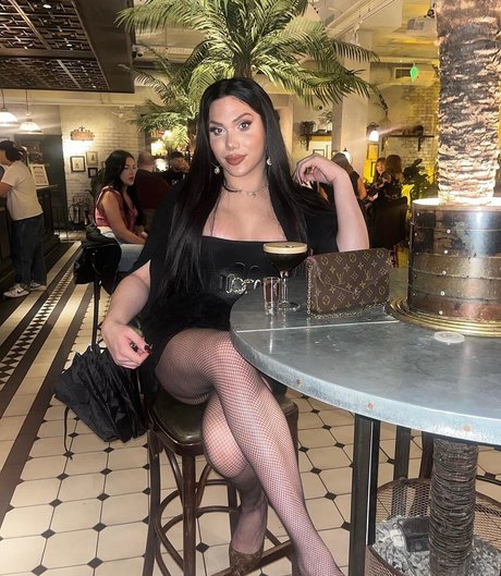 Sexykitty pornstar hd pics