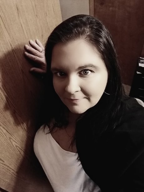 Antoinette Bella pornstar free image