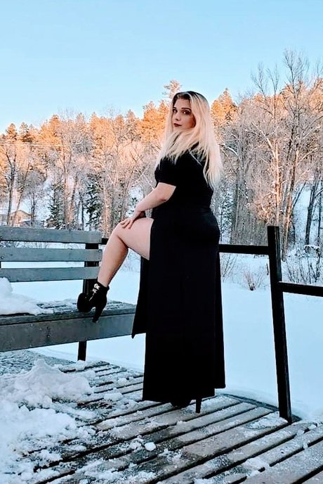 Kiana Diamond pornstar top images