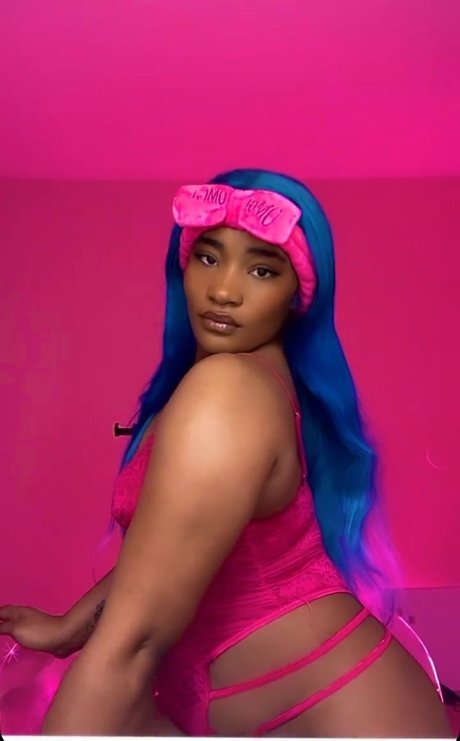 KittenKween_ pornstar pretty photo