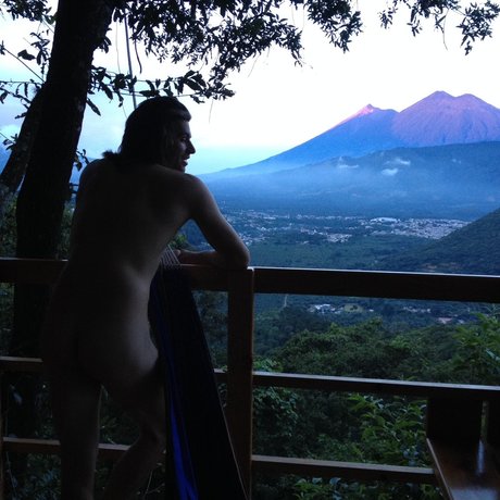 Pretty Mane pornstar hot img