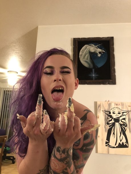 Dani Brite star art images