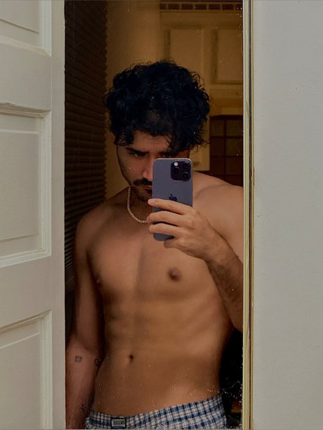 Rico Hernandez hot star pictures