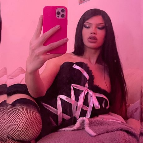 The Kim Paris model naked picture