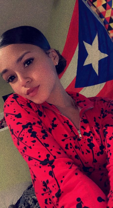 Petite Sex D mon_ nude pornstar galleries