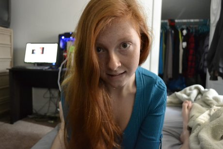 RedLovelyRed top pornstar photos