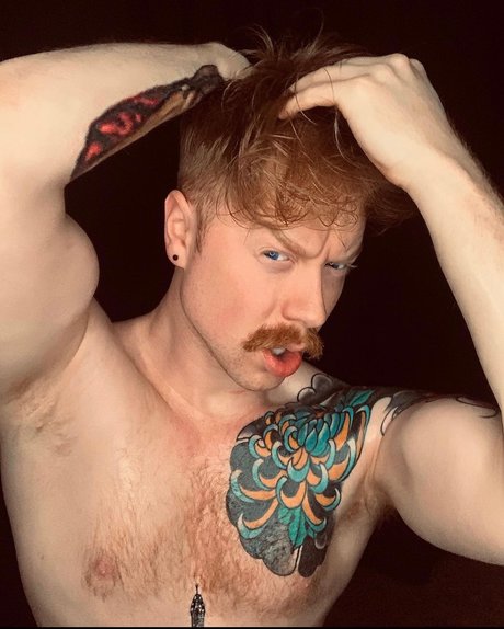 Redhotmajor nice star picture