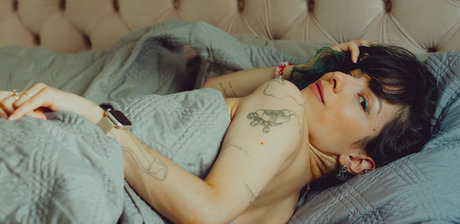 marianne_ pornstar erotic pics