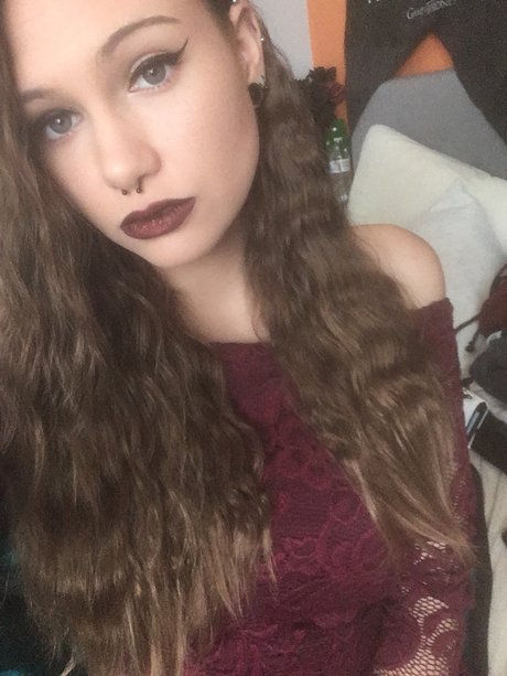 Amelia Mars model exclusive pictures