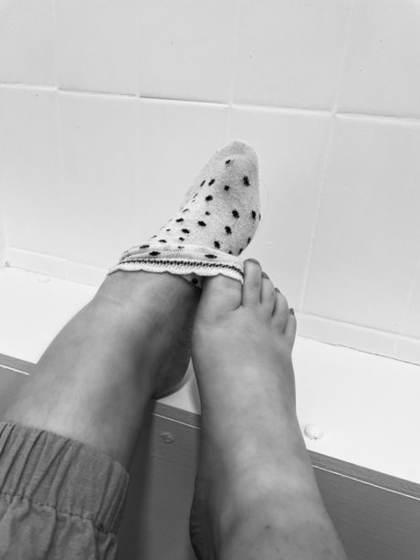 Aries Ireland nude pornstar photo