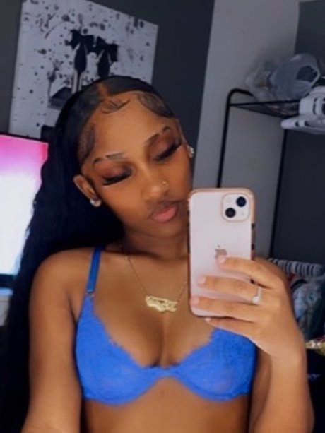 ShantelKy_ star pretty archive