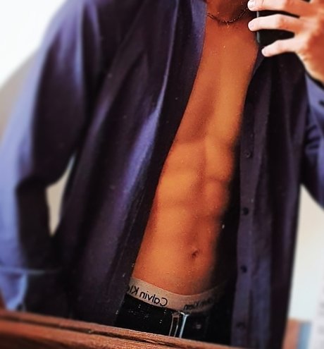 Ronny Roxx nice pornstar photo